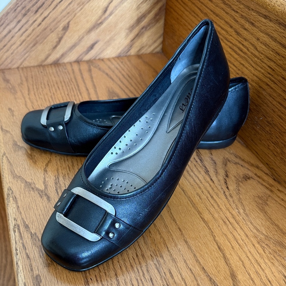 Trotters Black Leather Flats with Silver Buckle